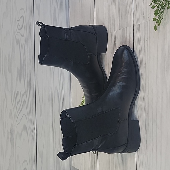 Just Fab Vernetta Black Faux Leather Ankle Boots Womens Size 7.5 - Picture 3 of 9